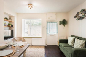 Host & Stay - Coombe Cottage